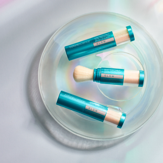 Brush-on Shield SPF 50 Glow