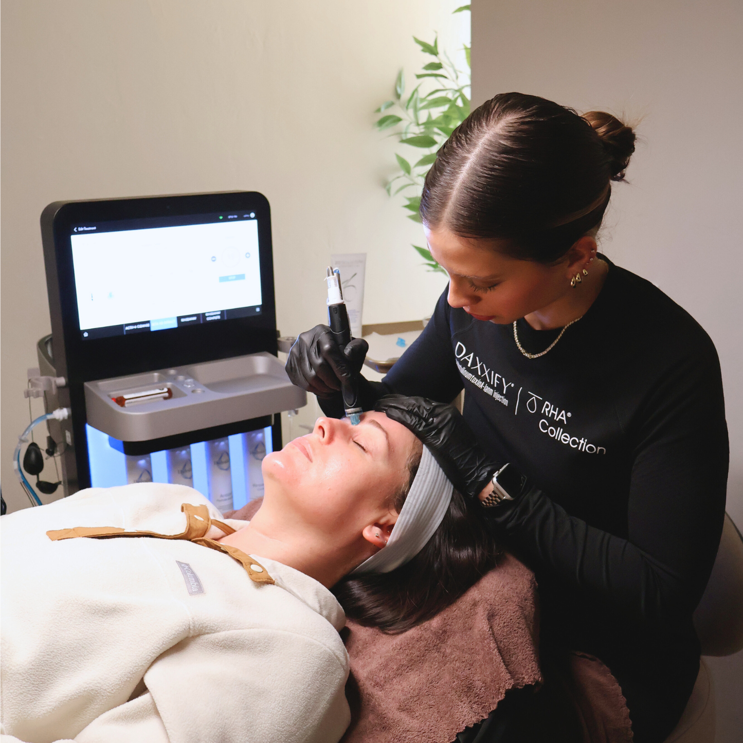 Platinum Hydrafacial